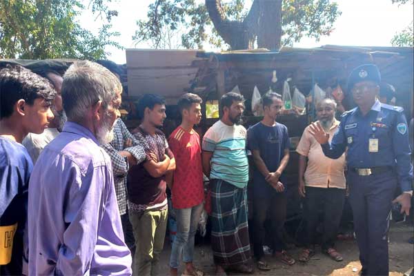 হ্যাপির মোড় টু লেকার্স গেট, থাকতে পারবে না ভাসমান দোকান !